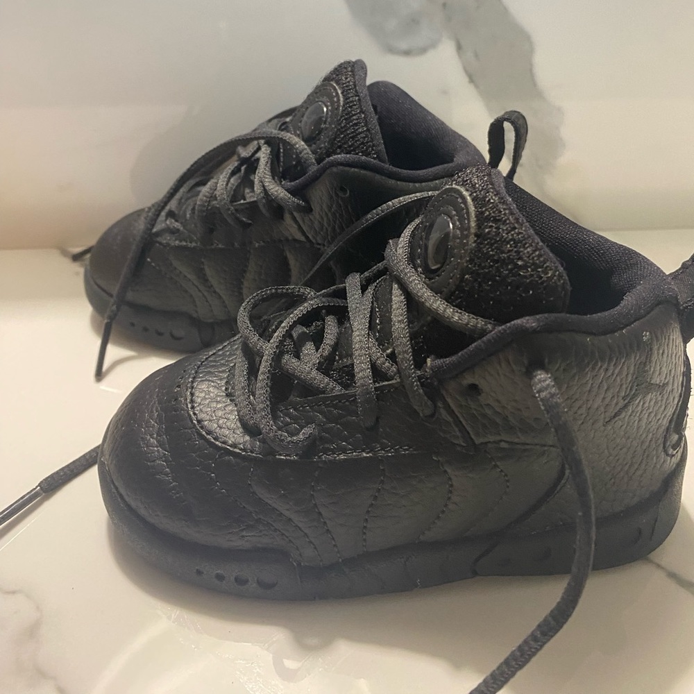 Toddler shoes